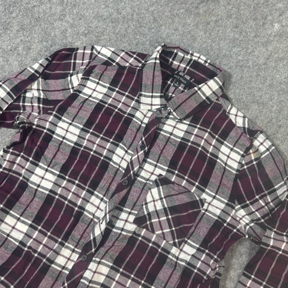 Well Worn Womens Small Purple Plaid Flannel Button Down Shirt Long Sleeve 0637